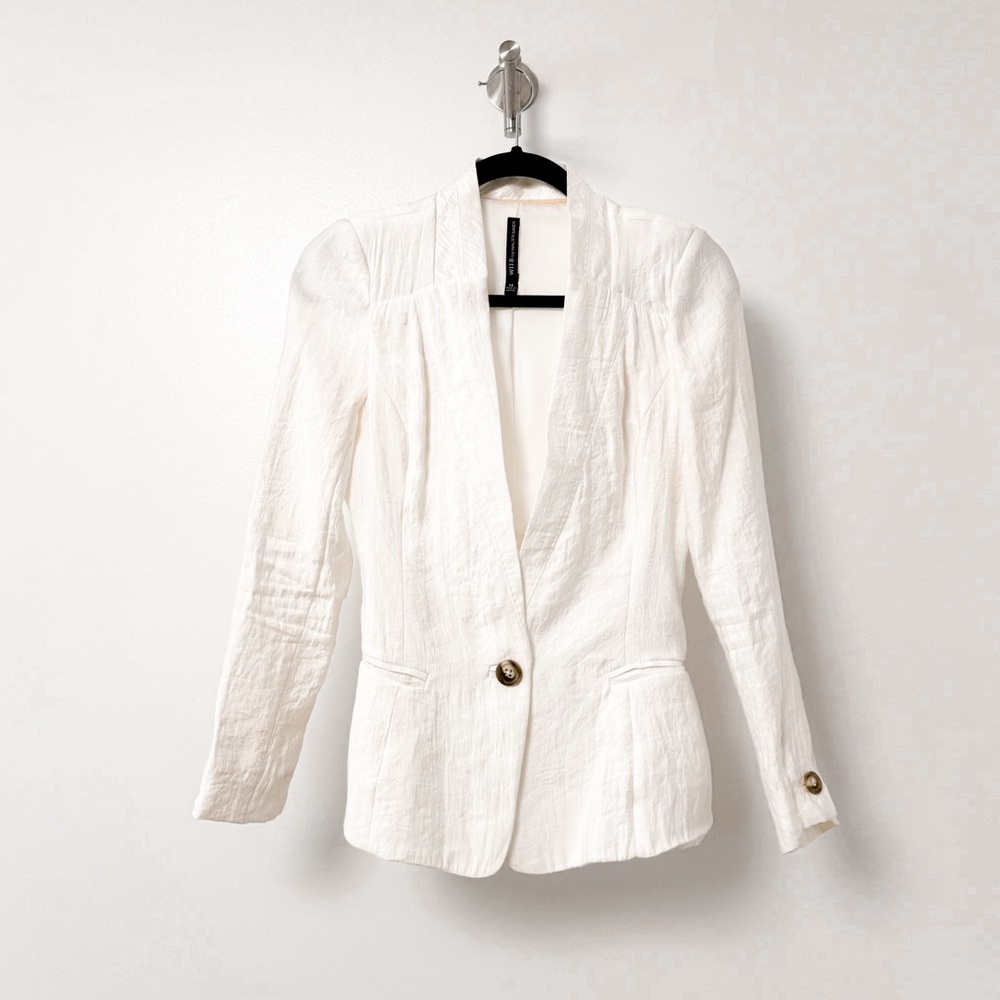 Walter Baker‎ W118 Single Button Rayon Blend Blazer with Cropped Back Ivory
